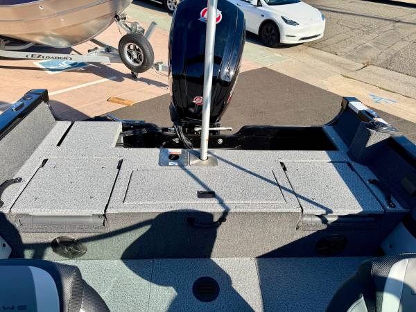 2026 Lowe, Import USA — Foto 10 z 12