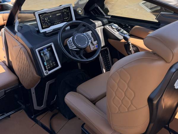 2021 Malibu, Import USA — Foto 8 z 9