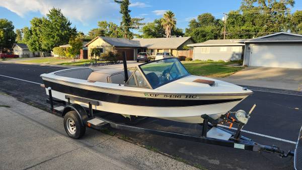 1981 Nautique, Import USA — Foto 10 z 11