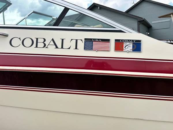 Cobalt, Import USA — Foto 2 z 12