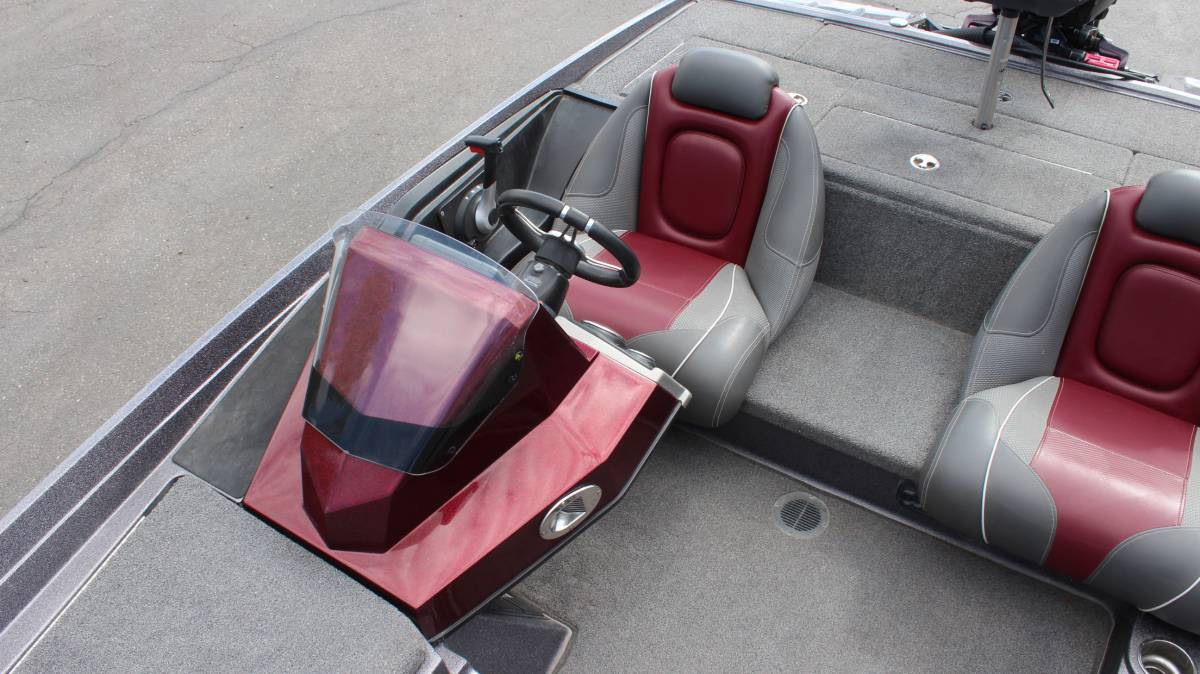 2019 Ranger, Import USA — Foto 12 z 12