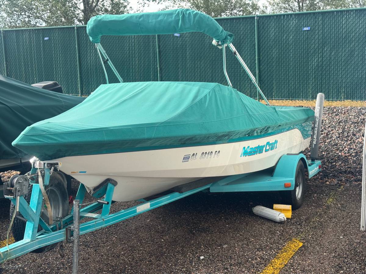 1990 MasterCraft, Import USA — Foto 1