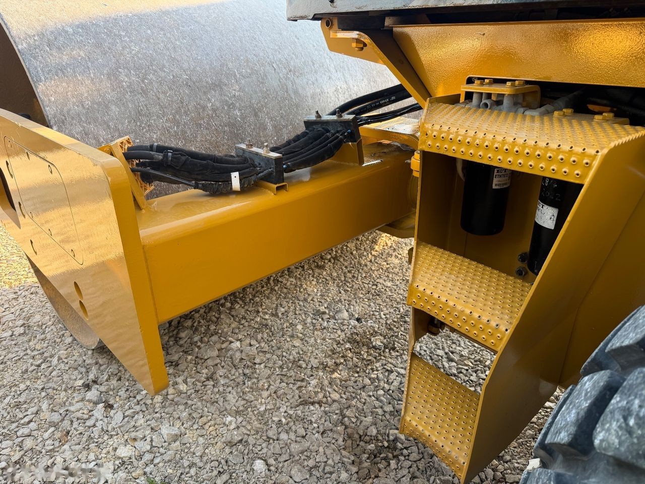 2012 Caterpillar CS56, 5.100 mth, Import Auf Lager in der EU — Foto 8 z 14