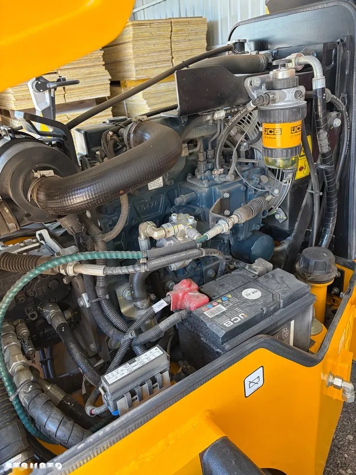 2025 JCB CT, 30 mth, Import Auf Lager in der EU — Foto 12 z 12