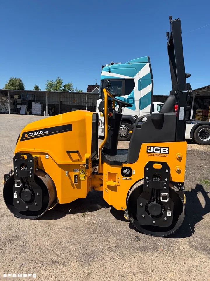 2025 JCB CT, 30 mth, Import Auf Lager in der EU — Foto 2 z 12