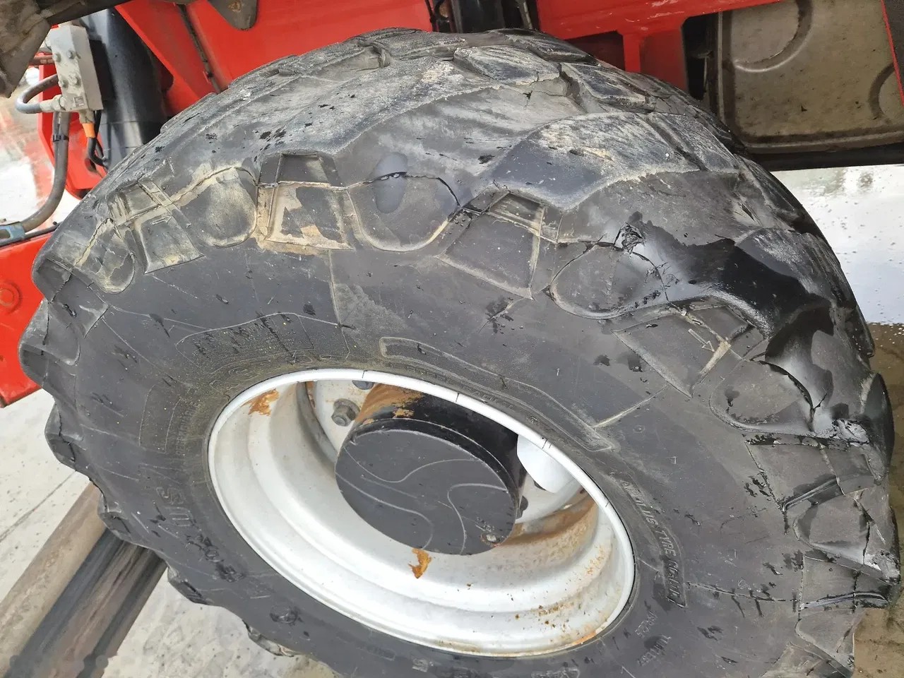 2018 Manitou MRT, 2.298 mth, Import Auf Lager in der EU — Foto 16 z 18