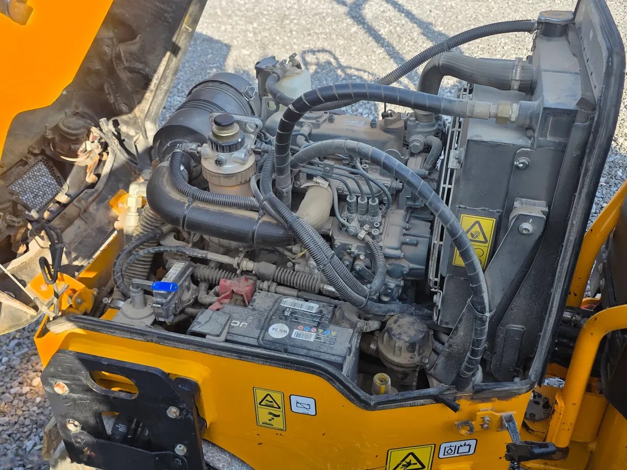 2019 JCB NETTO, 305 mth, Import Auf Lager in der EU — Foto 4 z 21