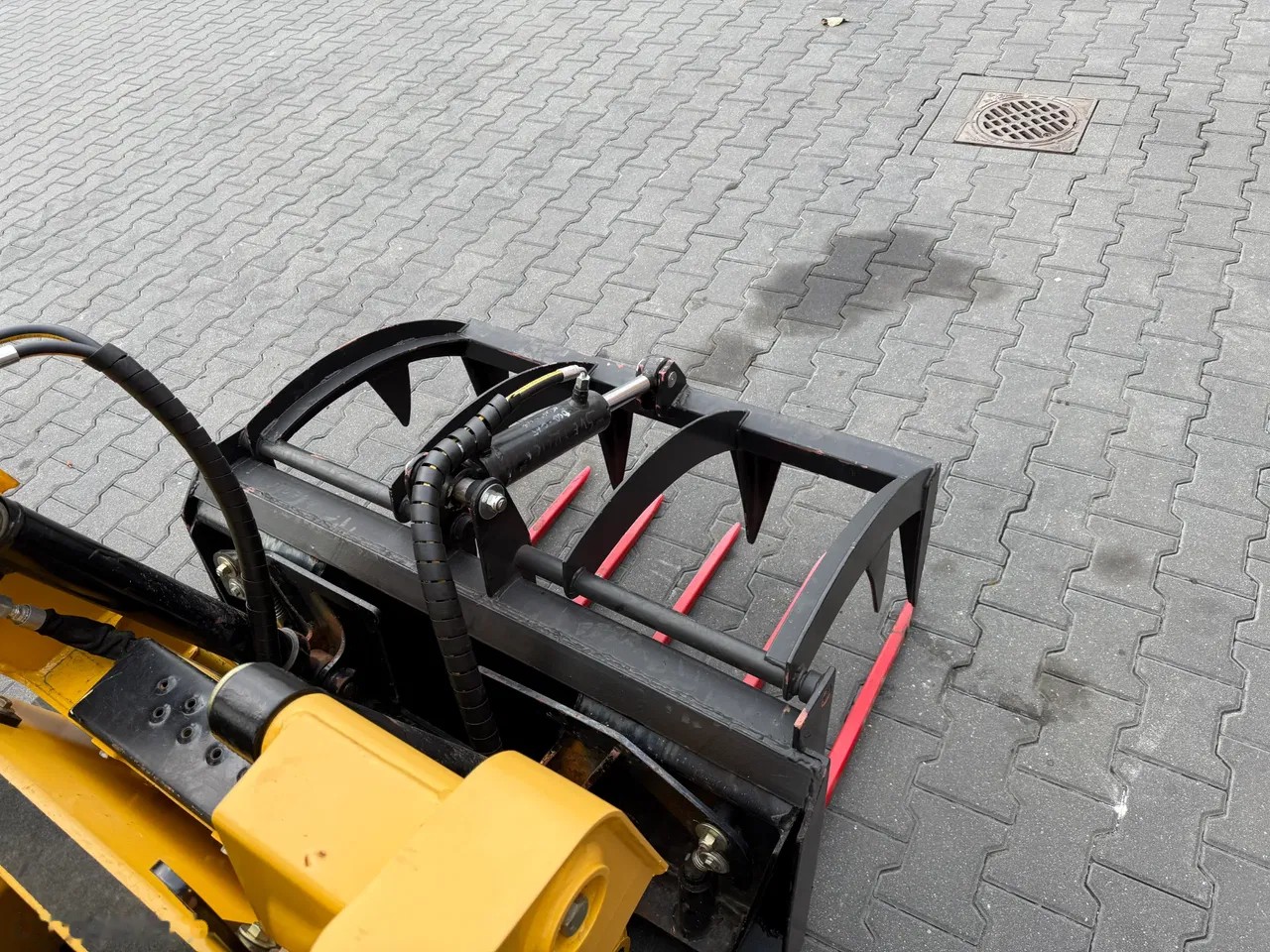 2022 Gehl RT105, 125 mth, Import Auf Lager in der EU — Foto 9 z 24