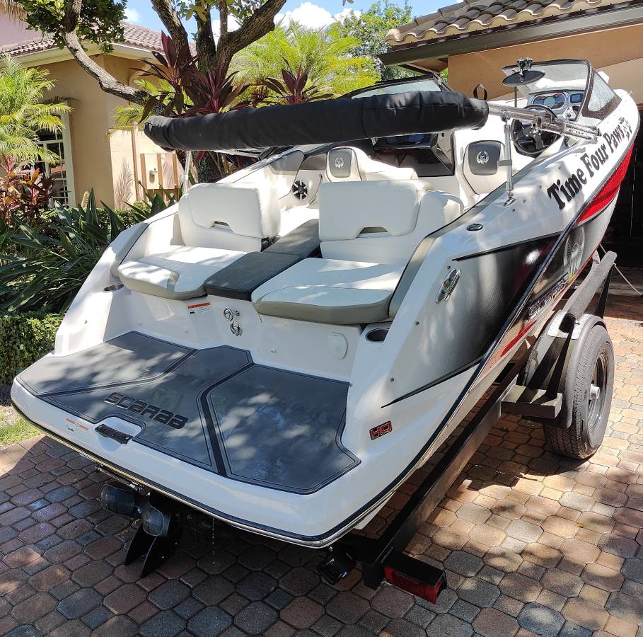 2015 Sea-Doo, Import USA — Foto 5 z 10