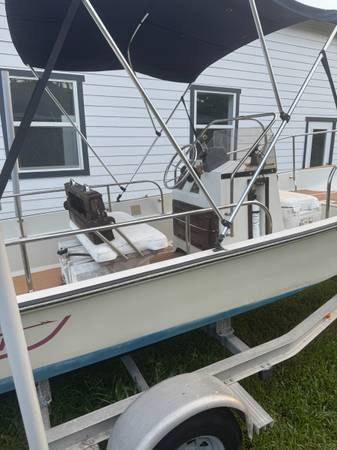 1989 Boston Whaler, Import USA — Foto 9 z 12