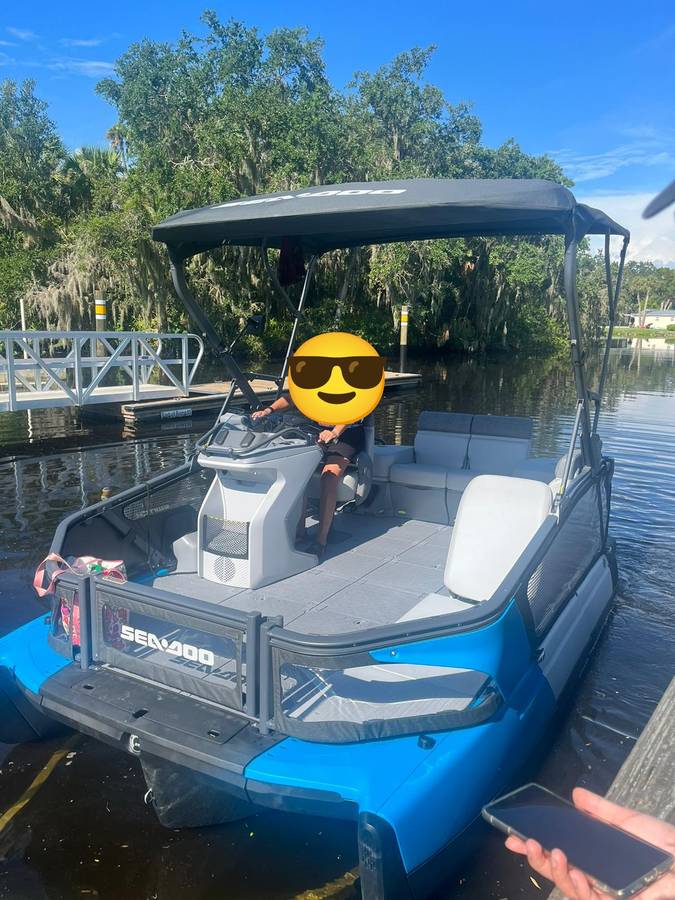 2023 Sea-Doo, Import USA — Foto 2 z 10