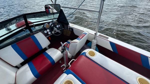Nautique, Import USA — Foto 11 z 12
