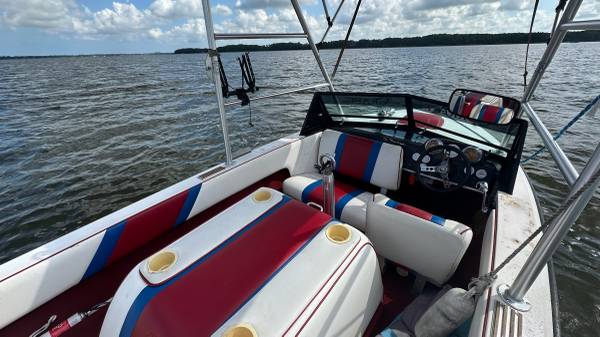 Nautique, Import USA — Foto 7 z 12