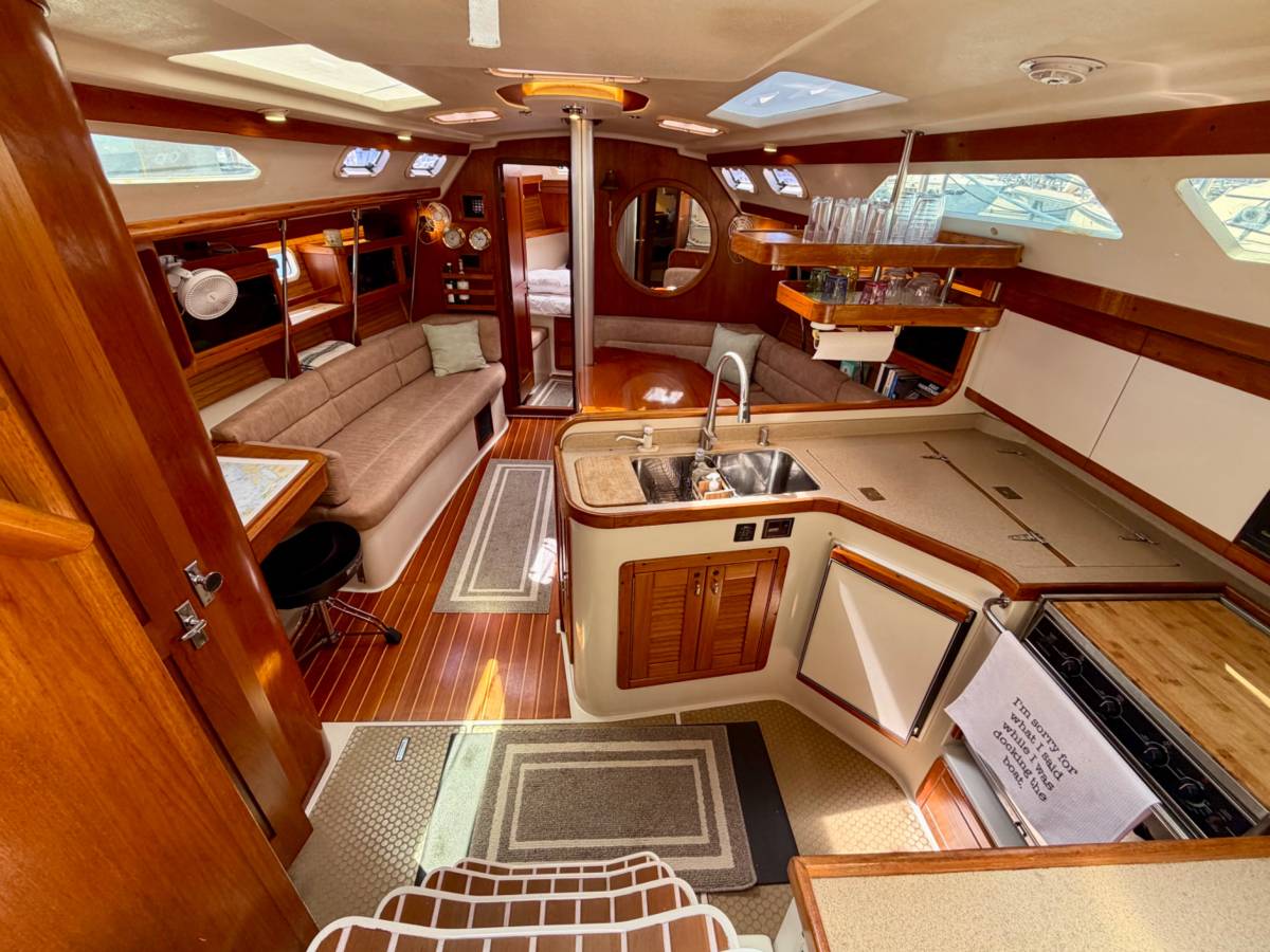 Catalina, Import USA — Foto 4 z 12