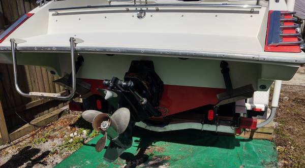 1989 Wellcraft, Import USA — Foto 5 z 12