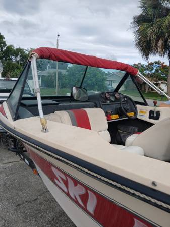 2001 Nautique, Import USA — Foto 2 z 9