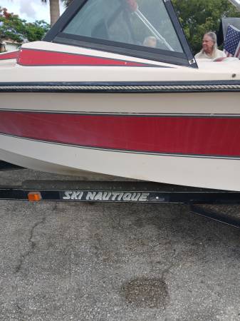 2001 Nautique, Import USA — Foto 7 z 9