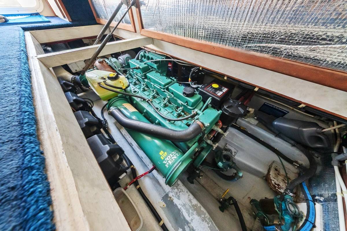 2001 Camano 31 Trawler, Import USA — Foto 8 z 8