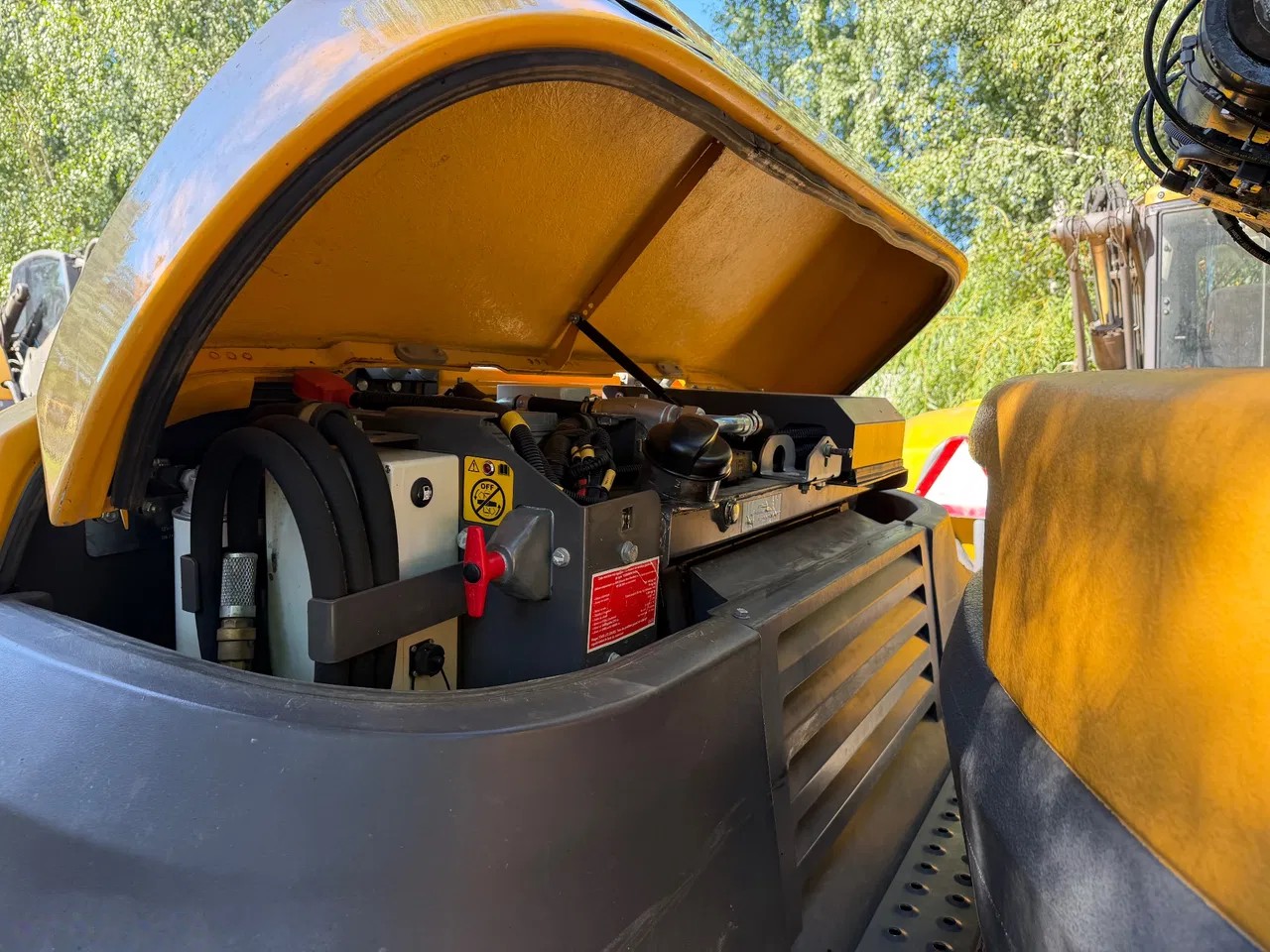 2018 Mecalac 12 MTX, 7.200 mth, Import Auf Lager in der EU — Foto 9 z 15