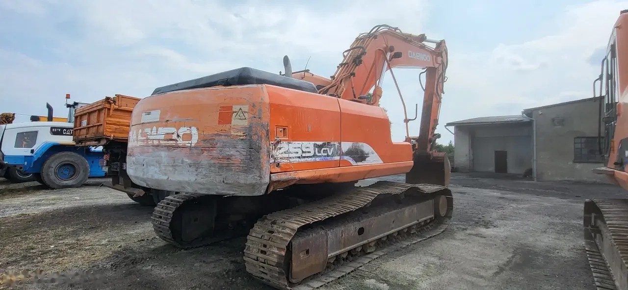 2004 Daewoo BAGR, 8.300 mth, Import Auf Lager in der EU — Foto 6 z 12