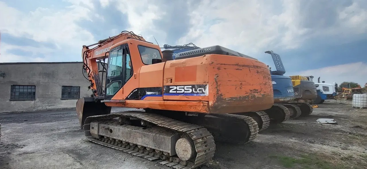 2004 Daewoo BAGR, 8.300 mth, Import Auf Lager in der EU — Foto 7 z 12