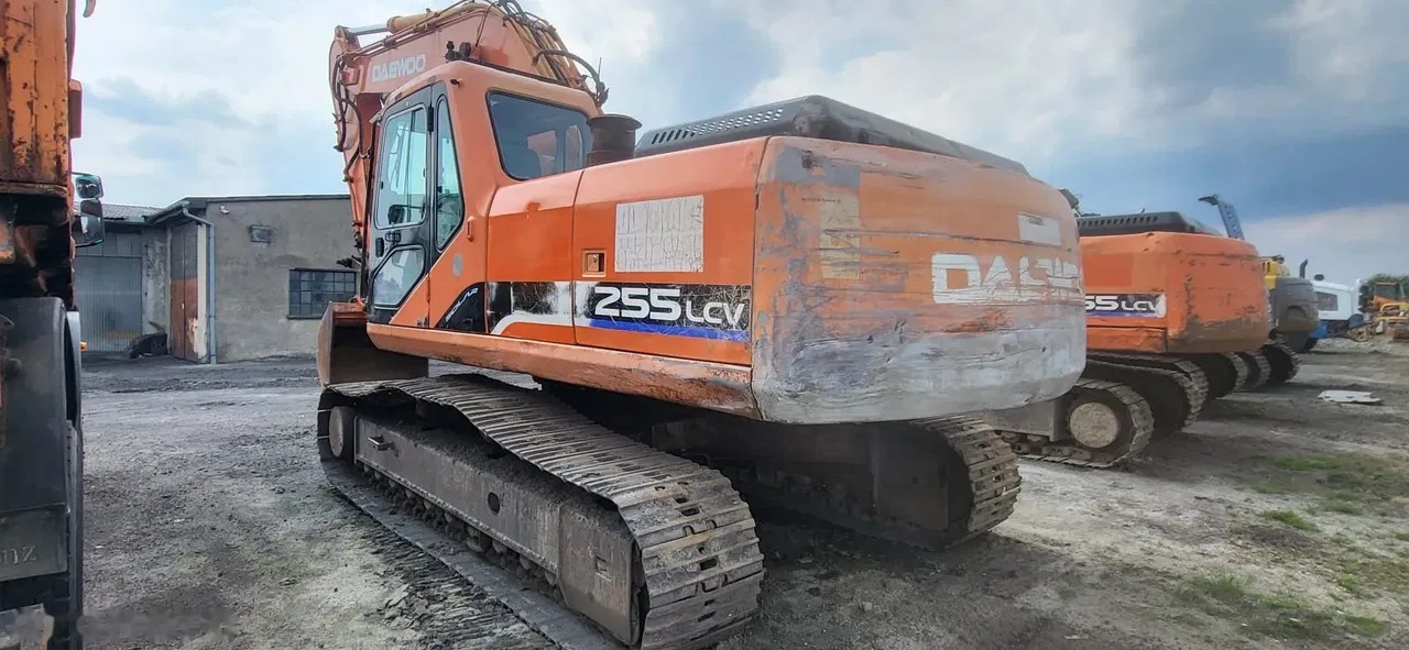 2004 Daewoo BAGR, 8.300 mth, Import Auf Lager in der EU — Foto 9 z 12
