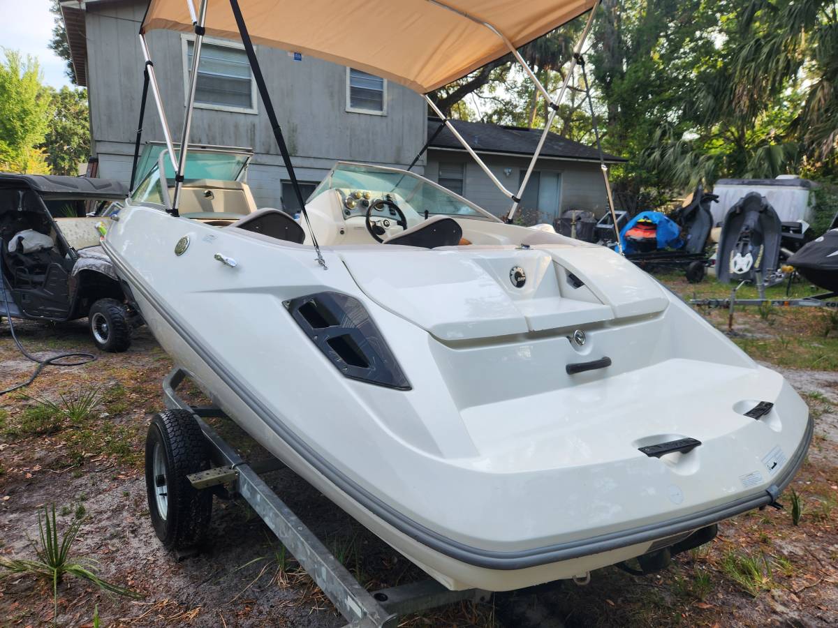2006 Sea-Doo, Import USA — Foto 5 z 12