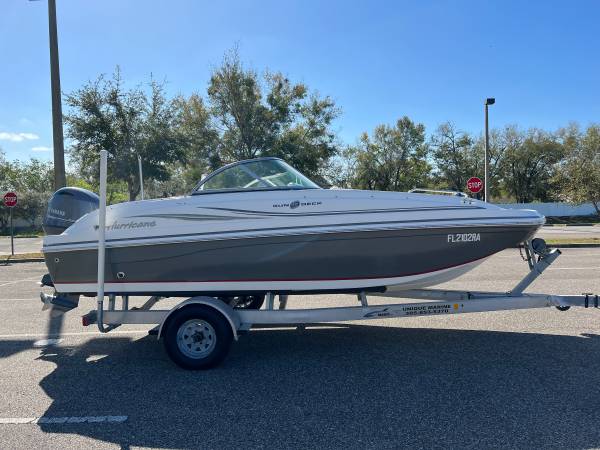2015 Hurricane, Import USA — Foto 7 z 12