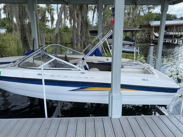 2004 Bayliner, Import USA — Foto 3 z 12