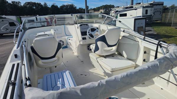 2023 Wellcraft, Import USA — Foto 4 z 6