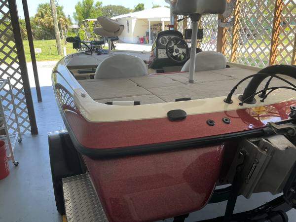 2007 Skeeter, Import USA — Foto 5 z 12