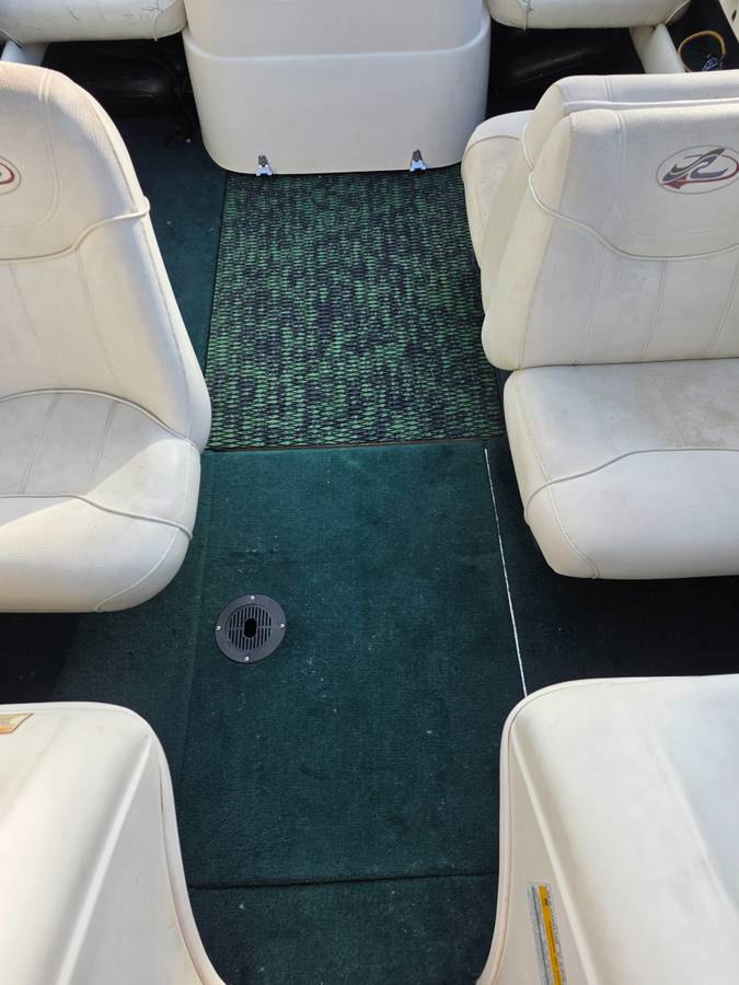 1999 Sea Ray, Import USA — Foto 10 z 12