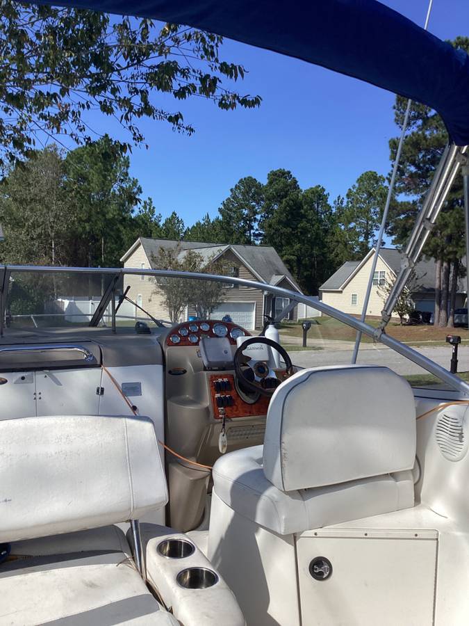 Bayliner, Import USA — Foto 5 z 12