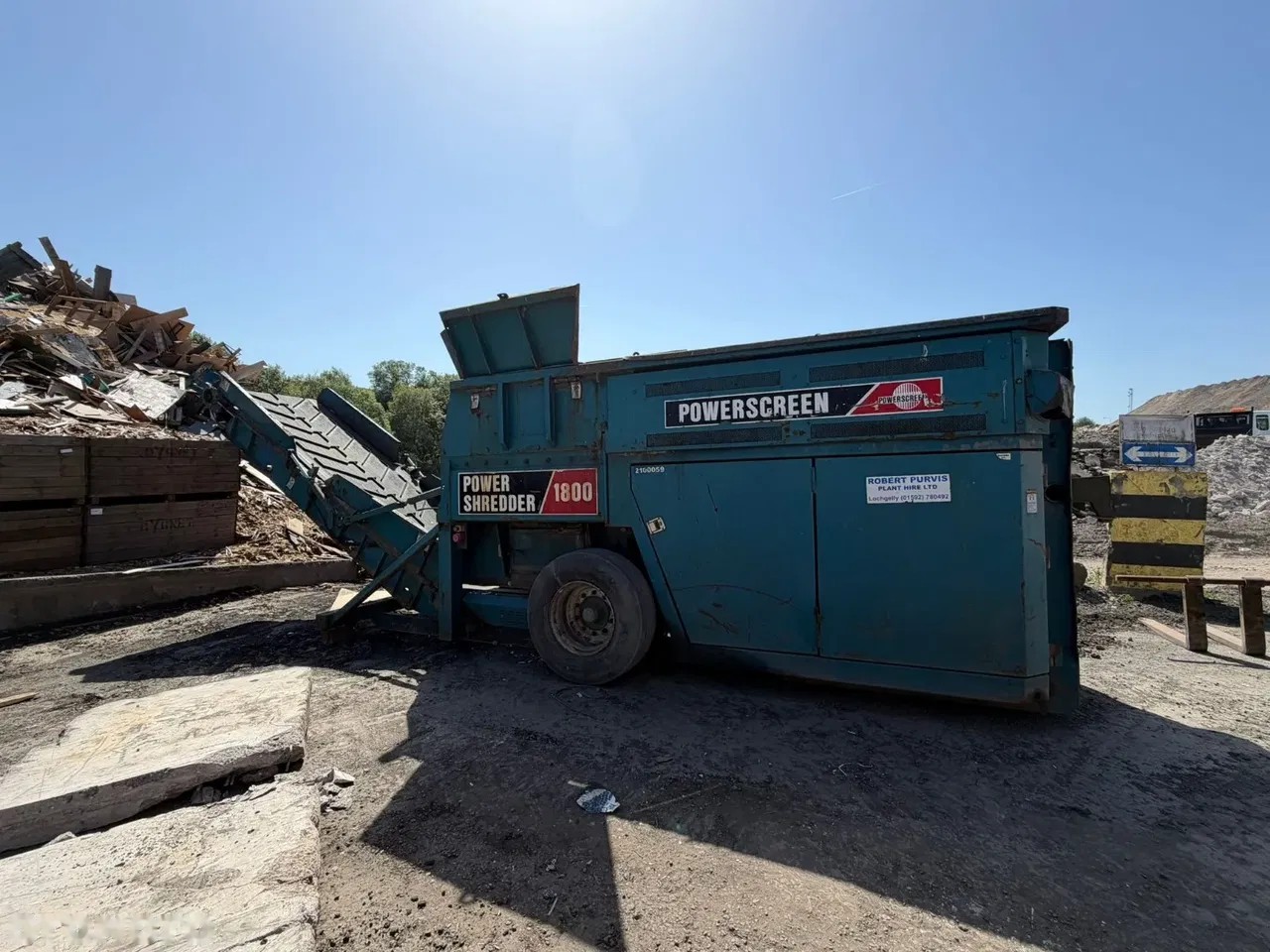 2004 Powerscreen Powershredder 1800, 2.500 mth, Import Auf Lager in der EU — Foto 1 z 16 2004 Powerscreen Powershredder 1800, 2.500 mth, Import Auf Lager in der EU — Foto 1 z 16