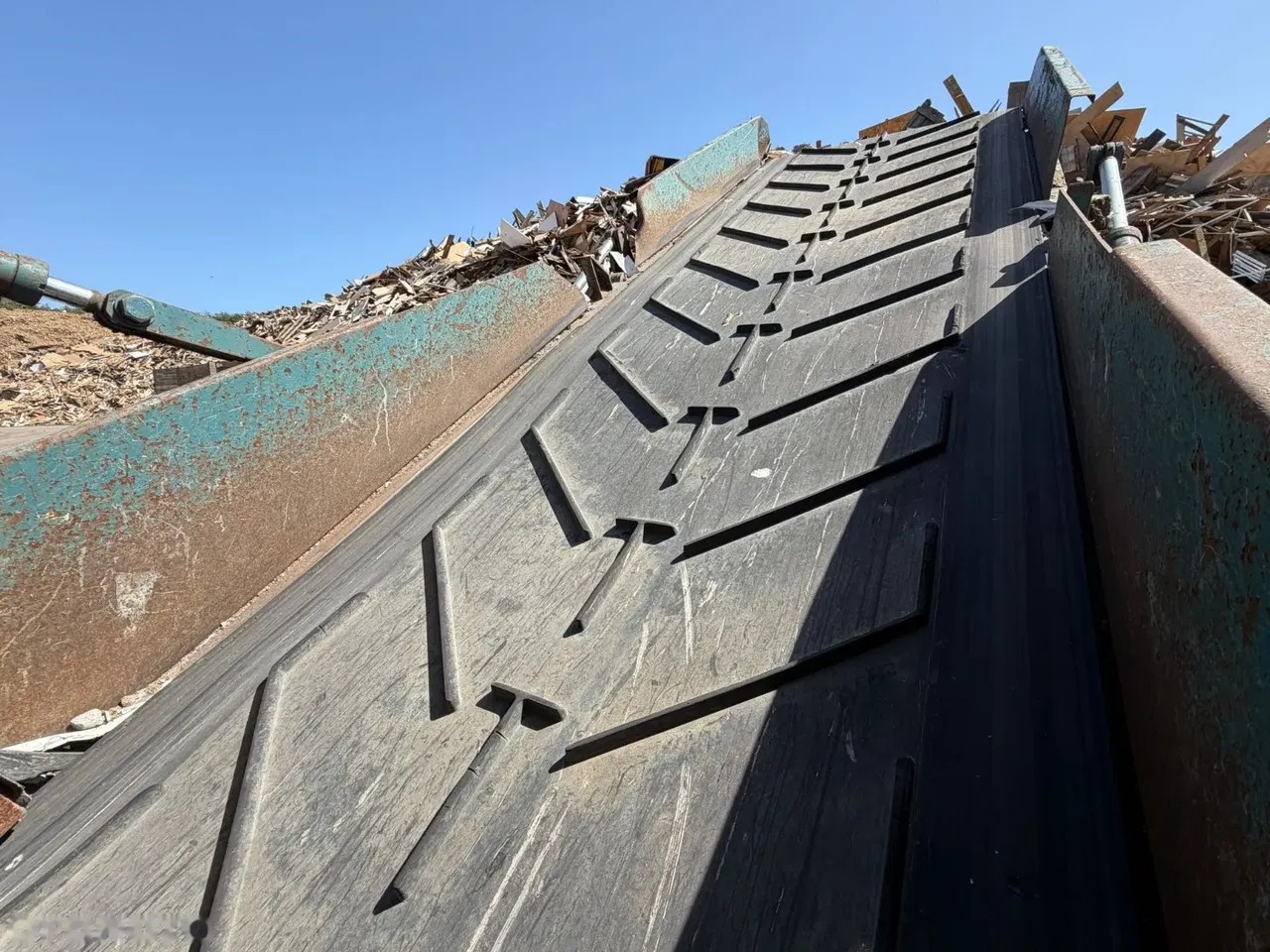 2004 Powerscreen Powershredder 1800, 2.500 mth, Import Auf Lager in der EU — Foto 10 z 16