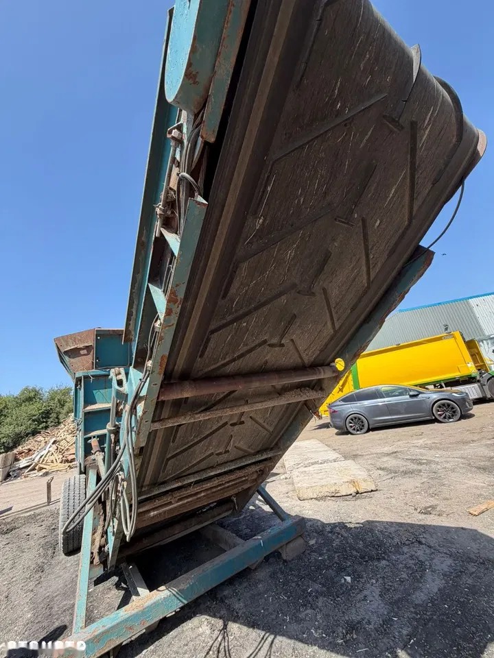 2004 Powerscreen Powershredder 1800, 2.500 mth, Import Auf Lager in der EU — Foto 8 z 16