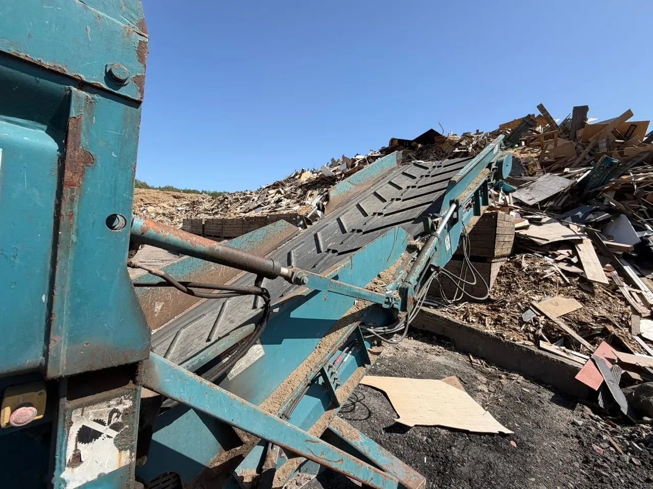2004 Powerscreen Powershredder 1800, 2.500 mth, Import Auf Lager in der EU — Foto 9 z 16