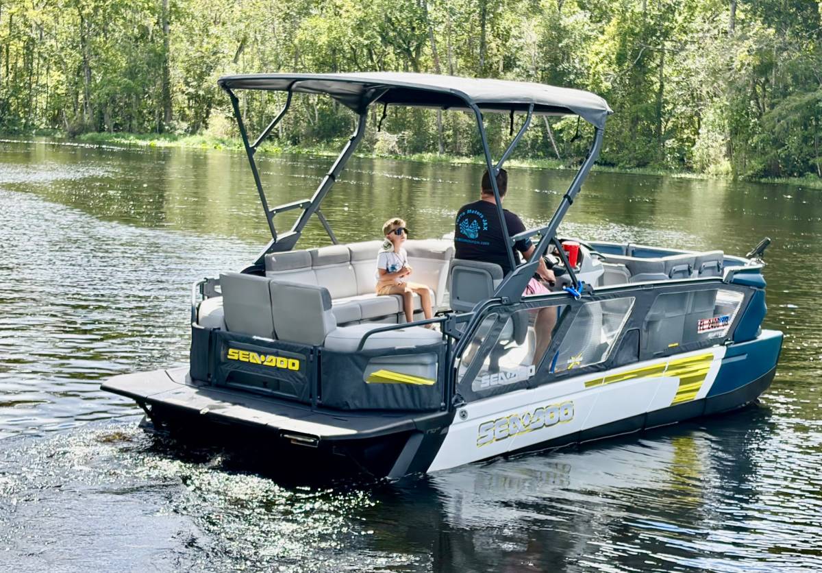 2024 Sea-Doo, Import USA — Foto 3 z 12
