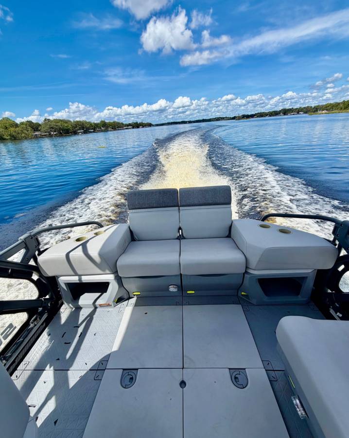 2024 Sea-Doo, Import USA — Foto 8 z 12