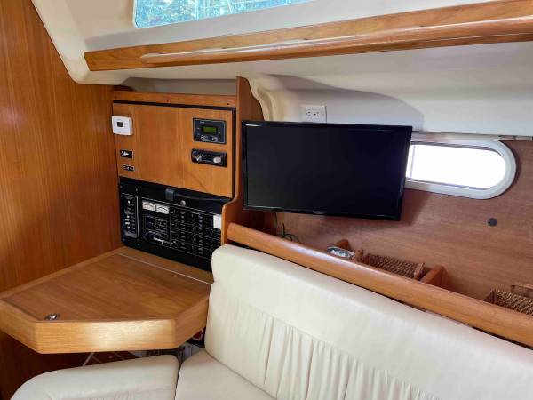 2005 Catalina, Import USA — Foto 9 z 12