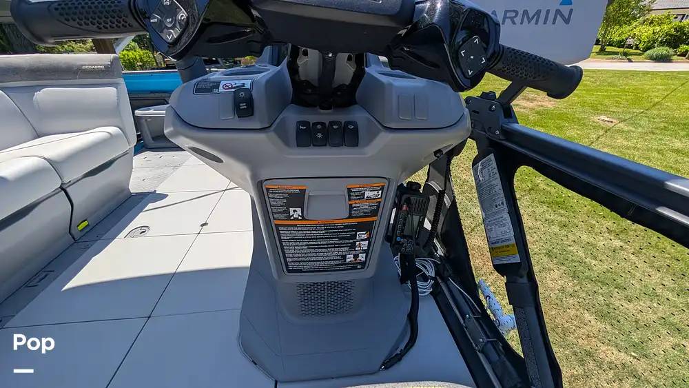 2023 Sea-Doo, Import USA — Foto 8 z 12