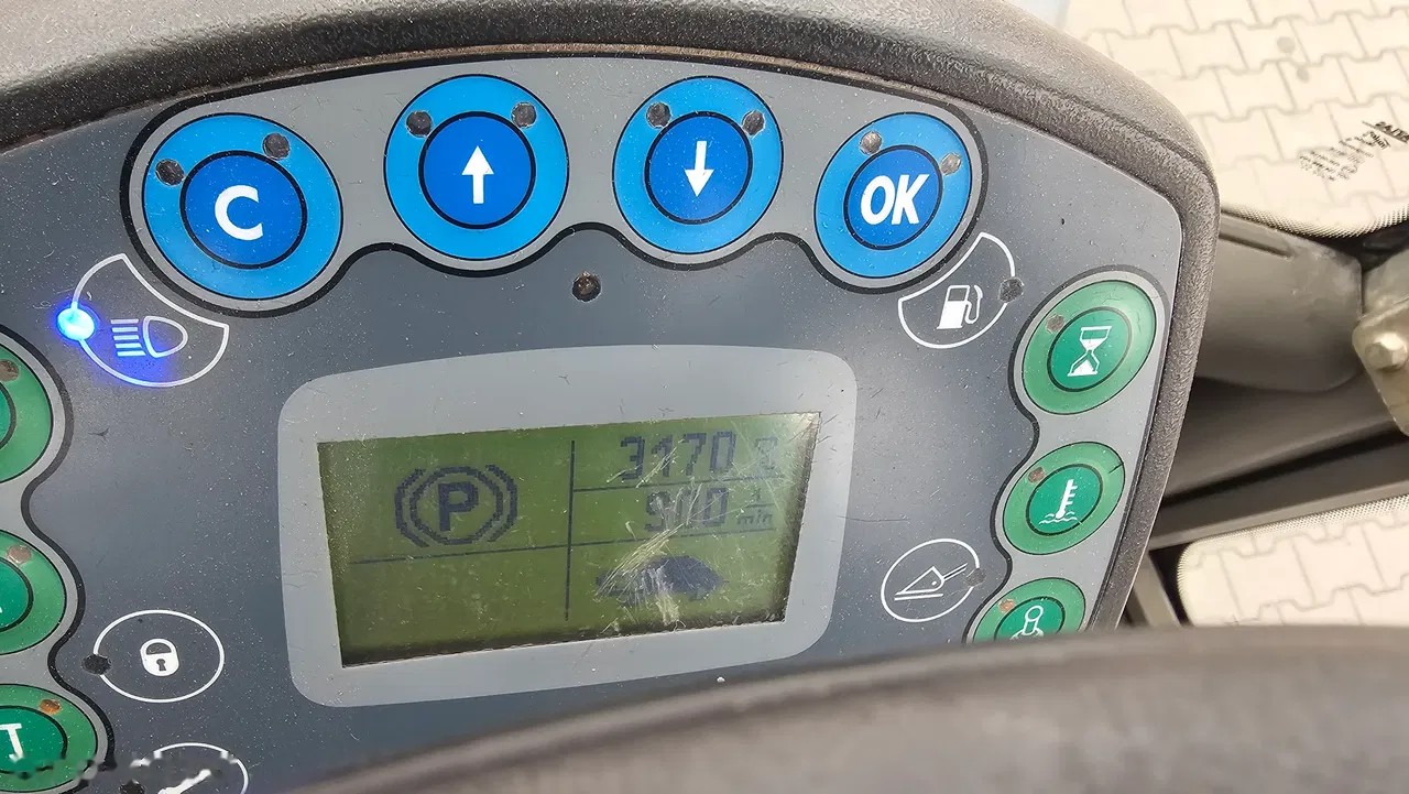 2012 Atlas AR, 2.960 mth, Import Auf Lager in der EU — Foto 10 z 20
