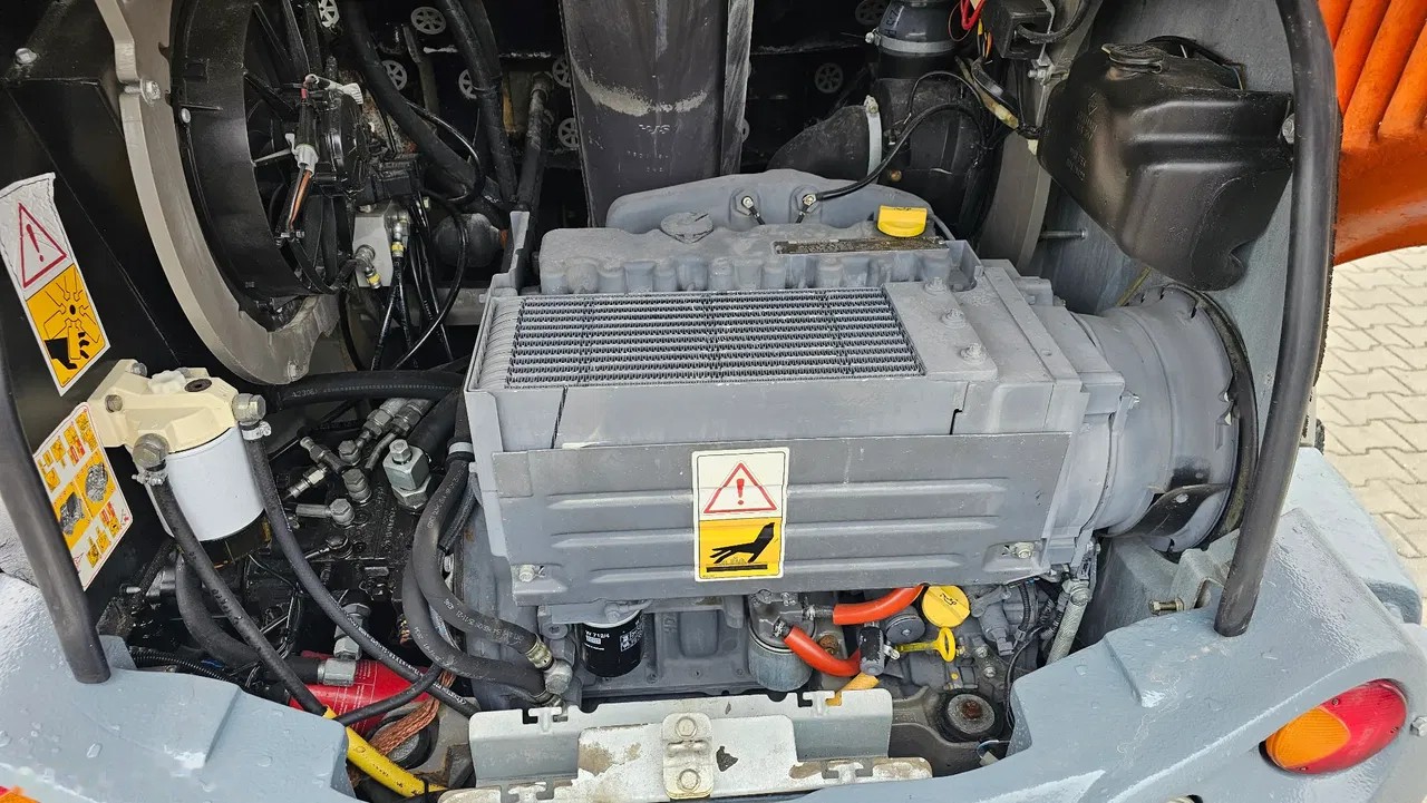 2012 Atlas AR, 2.960 mth, Import Auf Lager in der EU — Foto 8 z 20