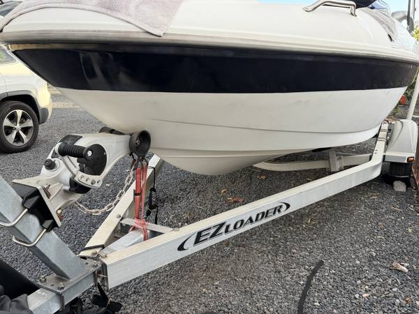 2001 Sea-Doo, Import USA — Foto 5 z 12
