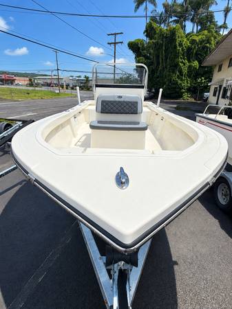 2026 Catalina, Import USA — Foto 3 z 6