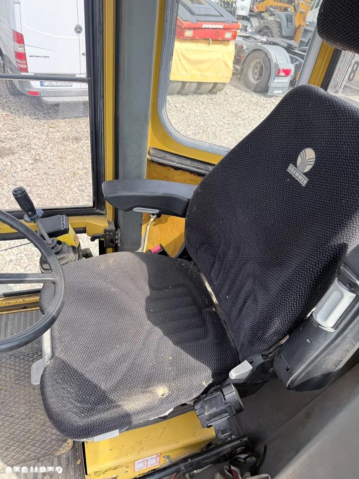 1992 Hanomag 33D, 10.273 mth, Import Auf Lager in der EU — Foto 13 z 14