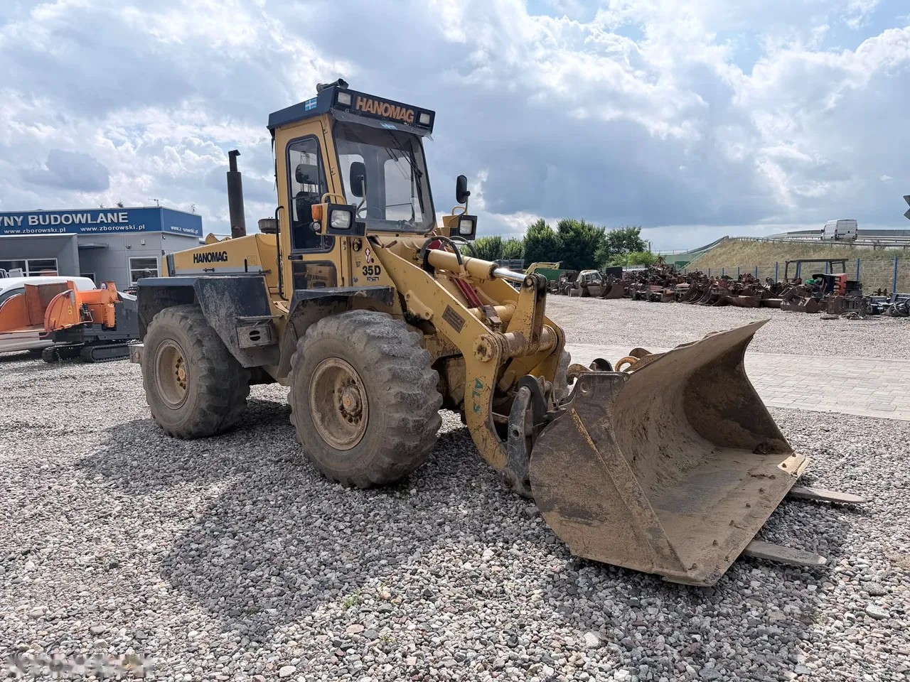1992 Hanomag 33D, 10.273 mth, Import Auf Lager in der EU — Foto 2 z 14