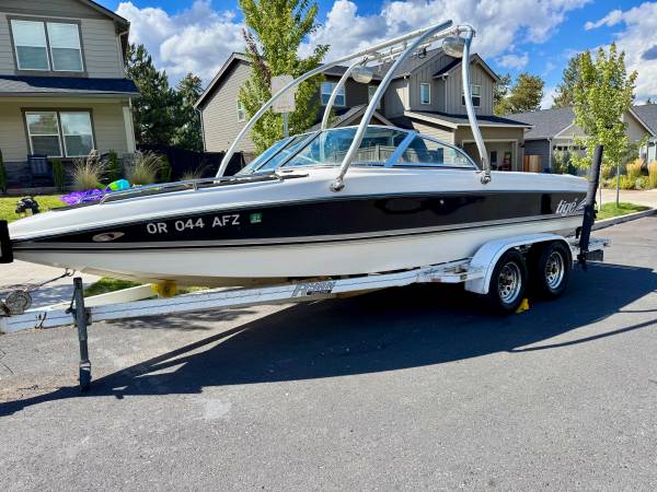 1998 Tige, Import USA — Foto 4 z 9