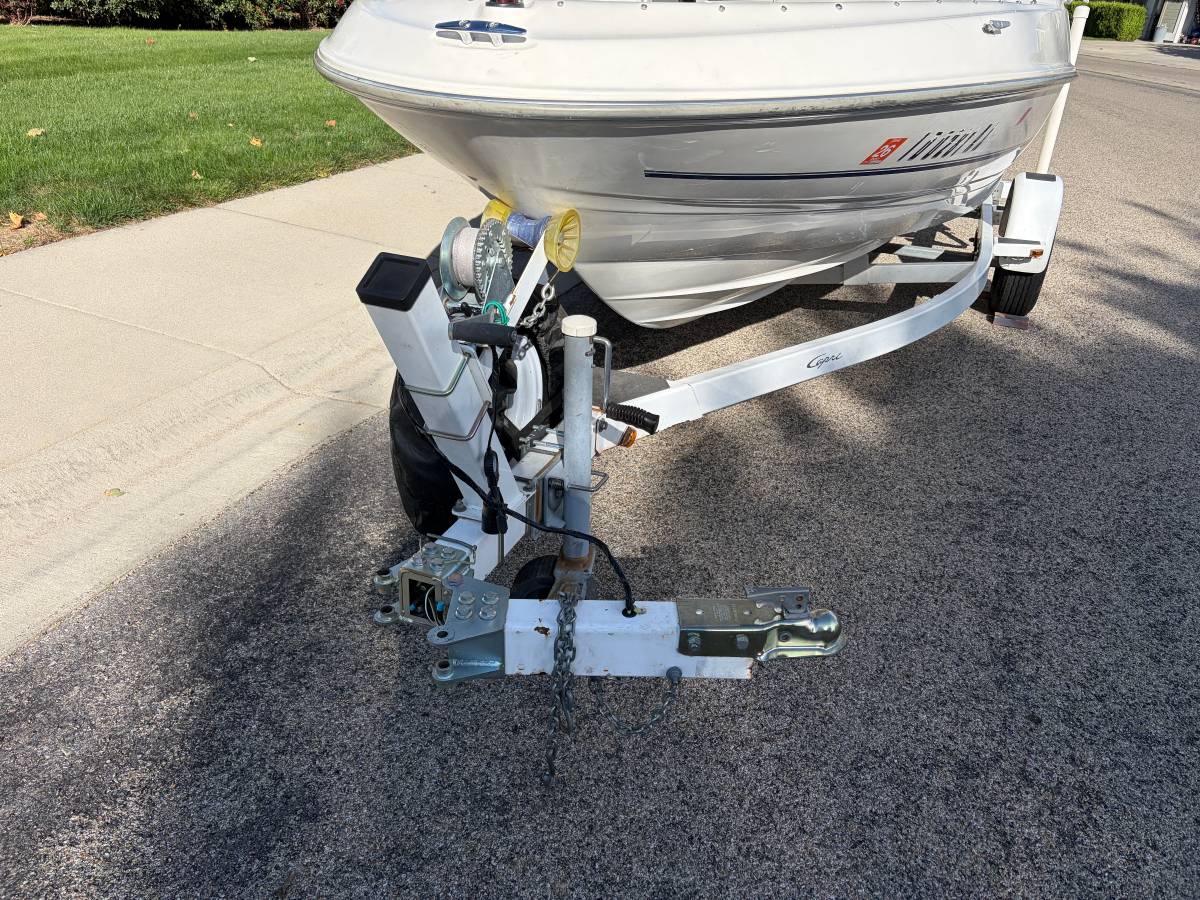 1998 Bayliner, Import USA — Foto 9 z 12