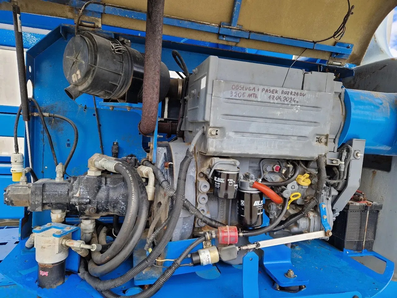 2012 Genie, 3.522 mth, Import Auf Lager in der EU — Foto 11 z 15